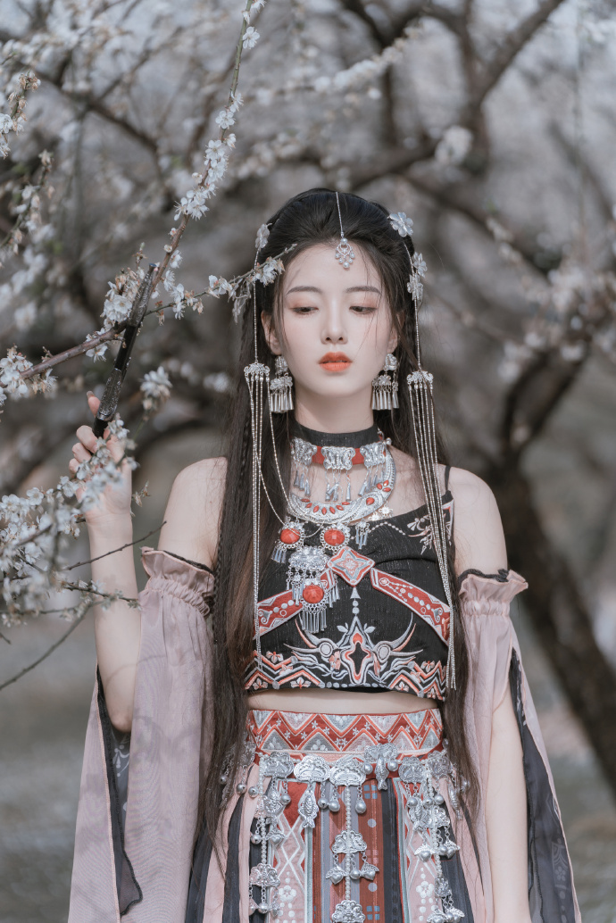 热辣滚烫